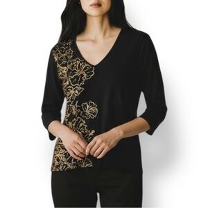 4/$20 Caribbean Joe Black Floral V Neck Top Women’s Large